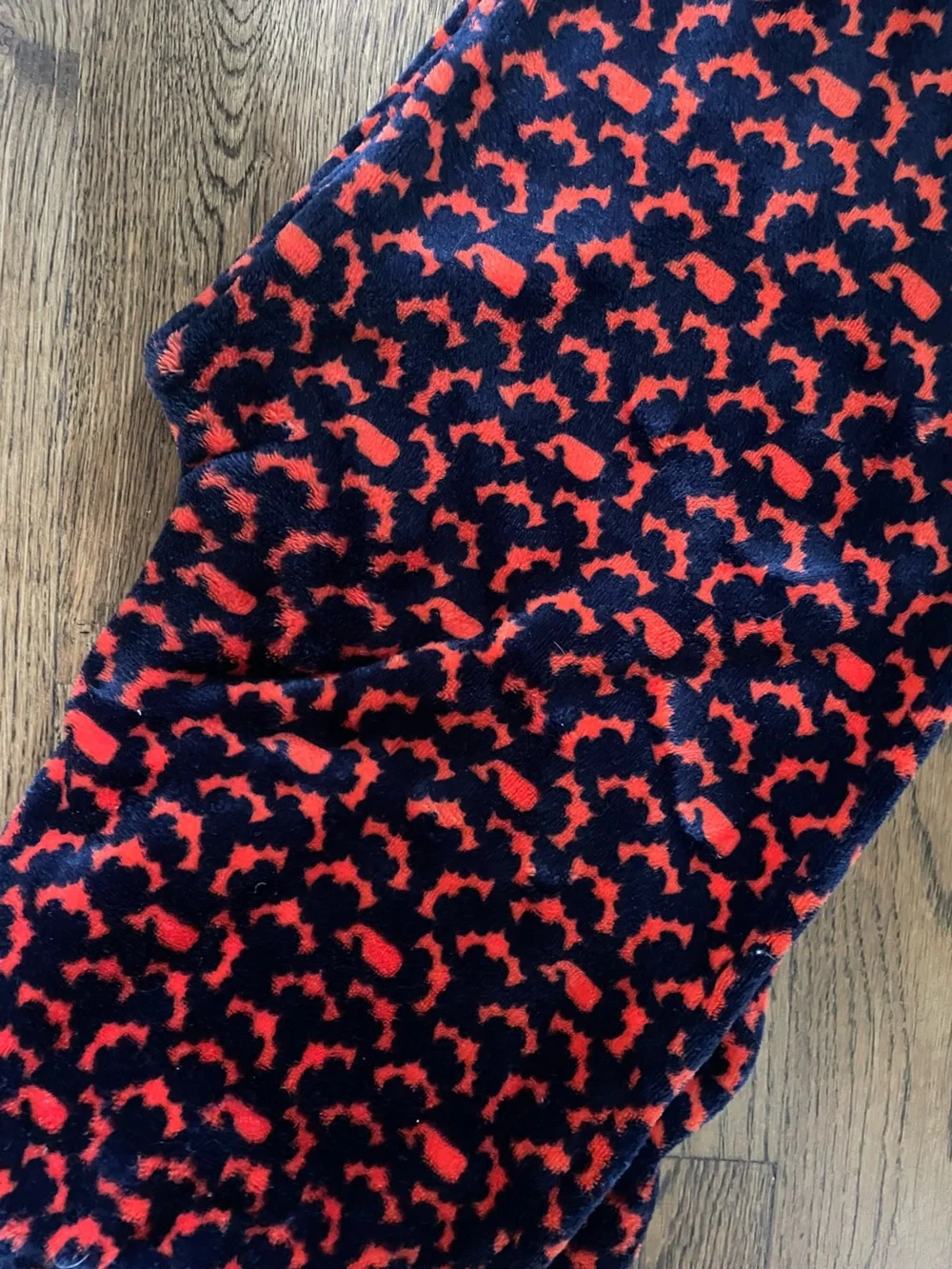 Vineyard Vines - Kids Black and Orange Bat Print Lounge Pants - Size 18/XL